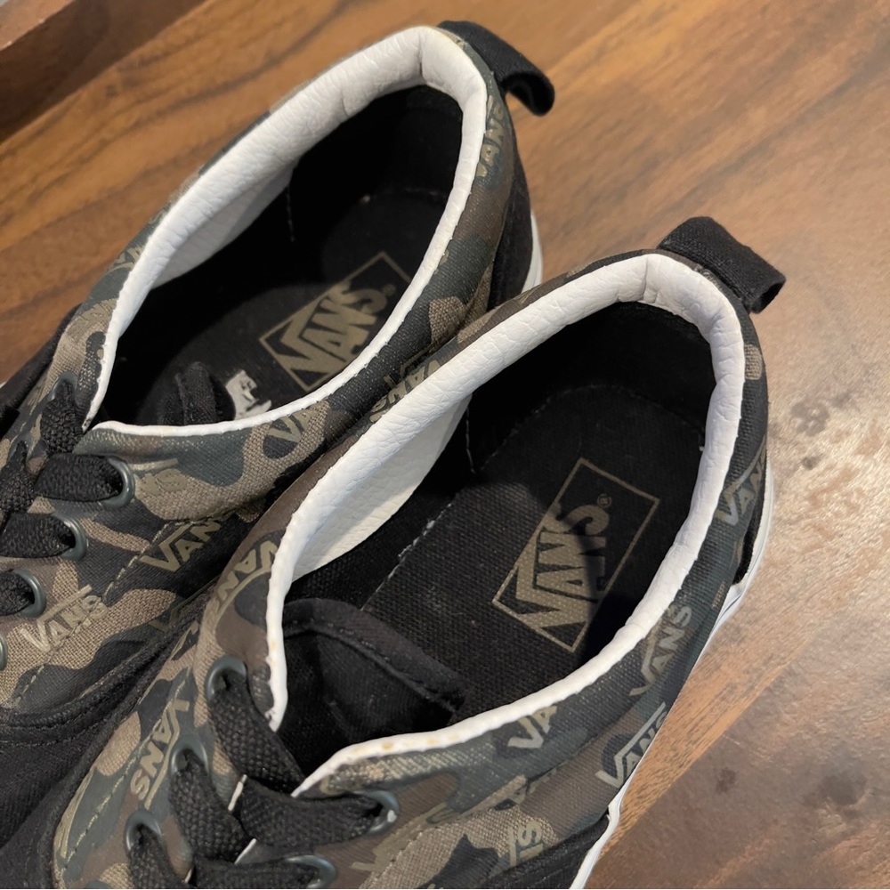 Vans Shoes Kids Black & Camo Size 3 - Picture 3 of 9